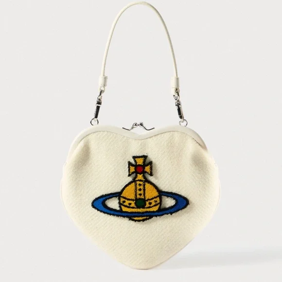NWT Vivienne Westwood Belle Heart Frame Bag in white wool - Picture 1 of 9
